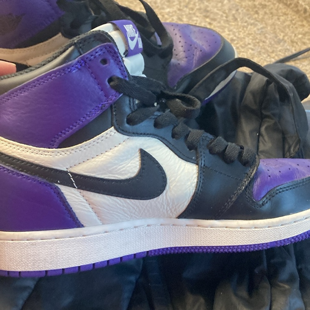 Nike air Jordan’s purple black and white. Size 6.5 Youth